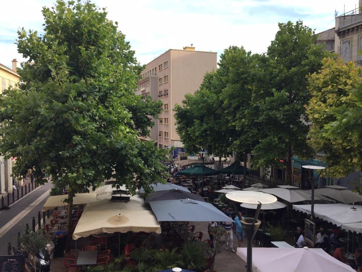 Typique T2 Terrasse Situe Quartier Panier Vieux Port * Marseille
